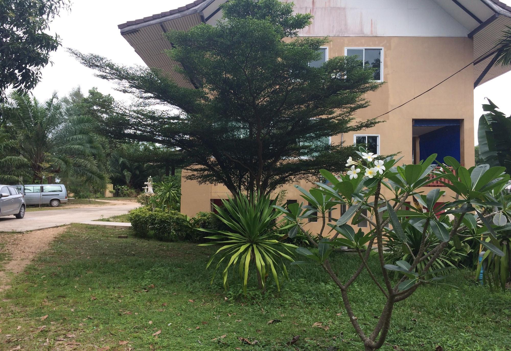 Water Palm Resort Talat Yai Exterior foto
