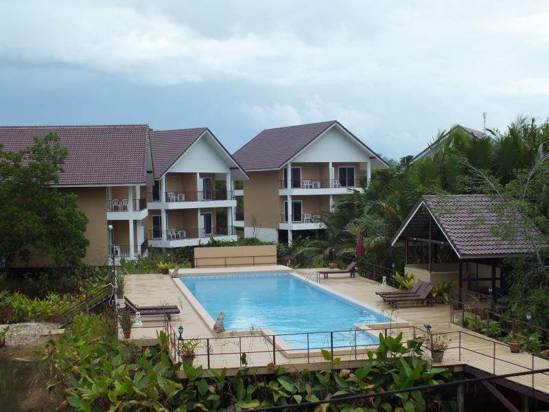 Water Palm Resort Talat Yai Exterior foto