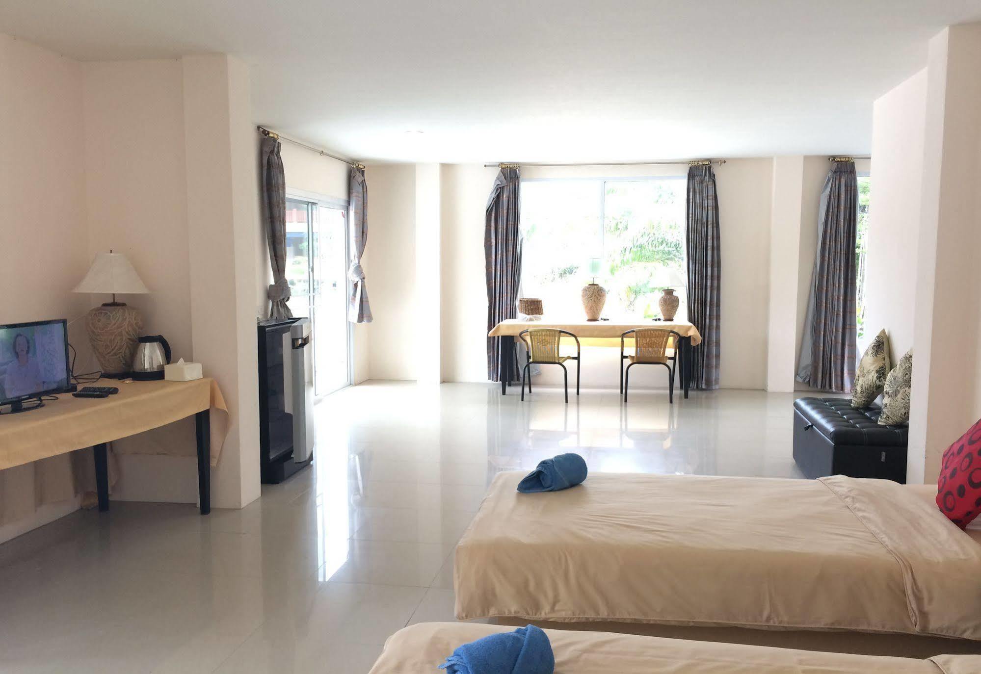 Water Palm Resort Talat Yai Exterior foto