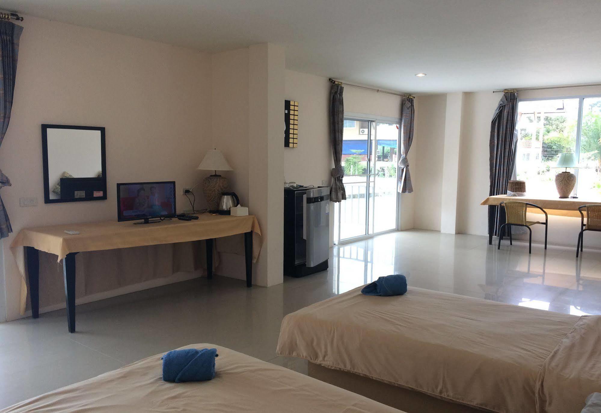 Water Palm Resort Talat Yai Exterior foto